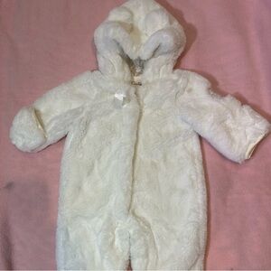 Jessica Simpson Soft White Fleece Footie